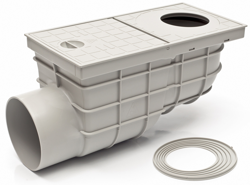 Vpust  CH kanalizační pro okapový svod šedá 110 boční